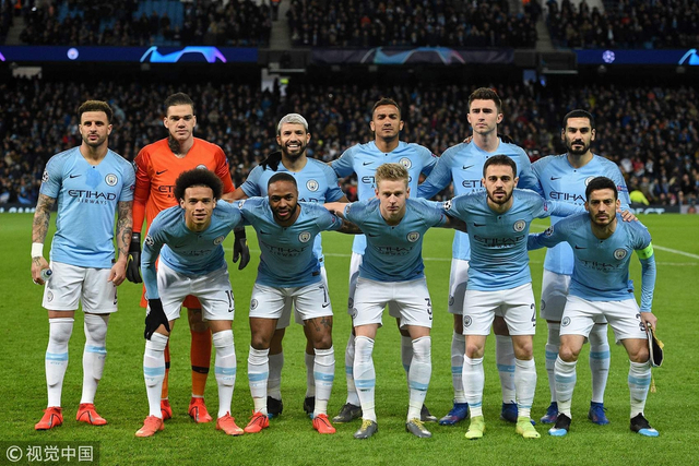 西班牙青训球队开除4名U16球员，他们曾为泄愤持刀威胁对手（西班牙一青训队因球员泄愤持刀威胁对手开除4名U16队员）