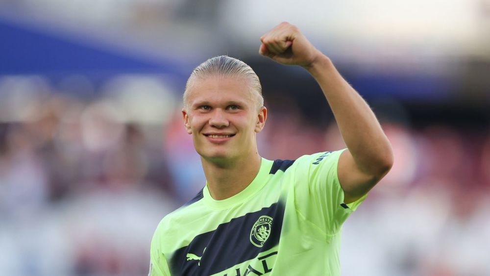 火箭哈登末节爆发连得15分（哈登末节连拿15分火箭强势反扑）